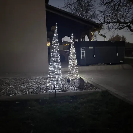 Oeregviz Vendeghaz Villa Szentendre