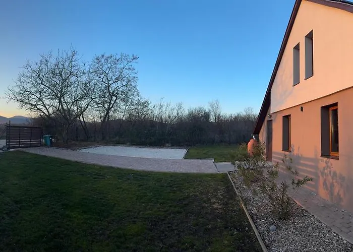 Villa Oeregviz Vendeghaz