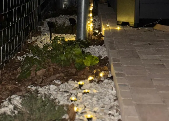 Villa Oeregviz Vendeghaz *
